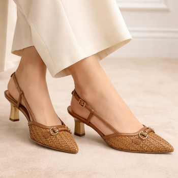 Czółenka damskie TAMARIS skóra naturalna Bez pięty brązowe eleganckie szpic