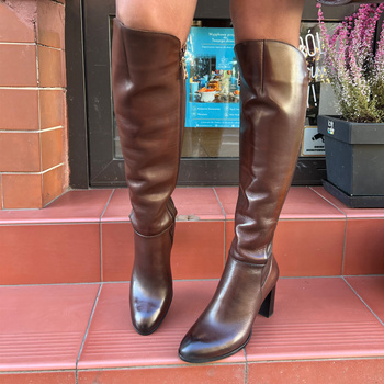 Kozaki SIMEN Skórzane Długie Brązowe Na obcasie Muszkieterki 09519