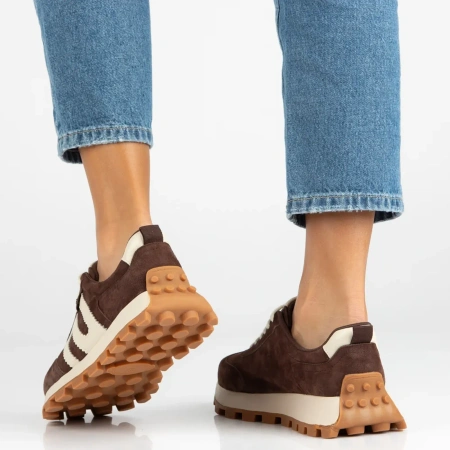 Filippo 6743 brązowe sneakersy damskie zamszowe na platformie
