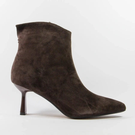 Cambell 98340 Brązowe zamszowe botki damskie na obcasie 7 cm