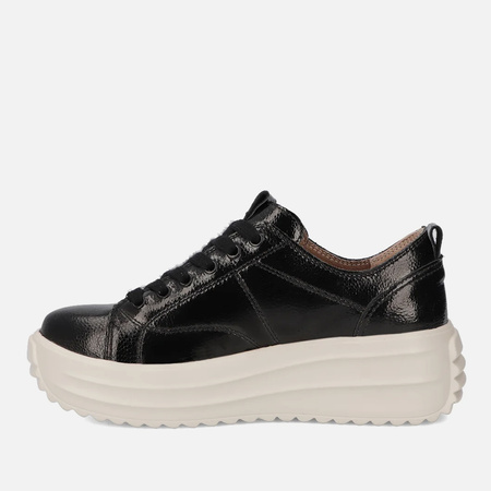Sneakersy damskie FILIPPO Czarne lakier skórzane półbuty na platformie 6795