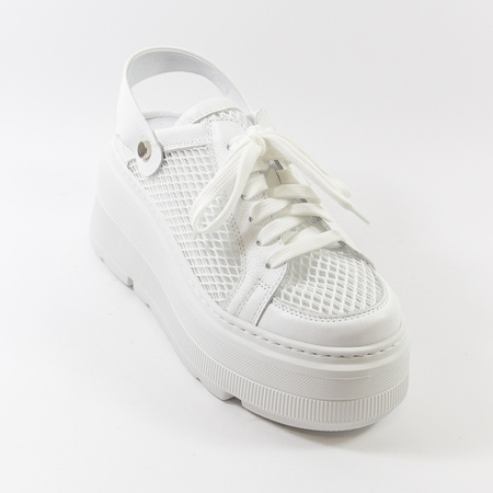 Sneakersy damskie EKSBUT Białe siateczkowe sandały skórzane Slingback 7233