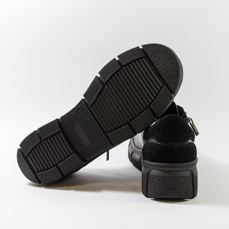 Sneakersy damskie CAMBELL Czarne skórzane półbuty na platformie 19305