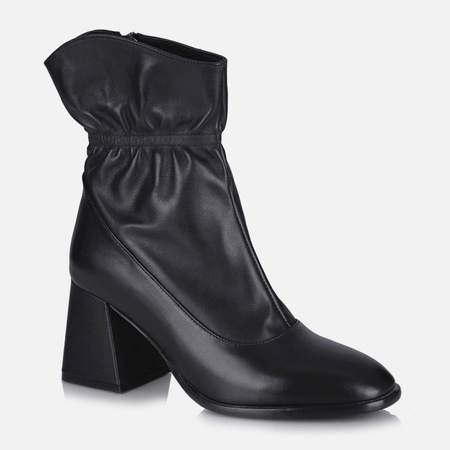 Botki damskie BOMBONELLA Czarne skórzane Eleganckie Na obcasie 601.52444