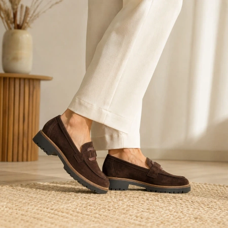 Tamaris 24722 brązowe skórzane mokasyny damskie na platformie
