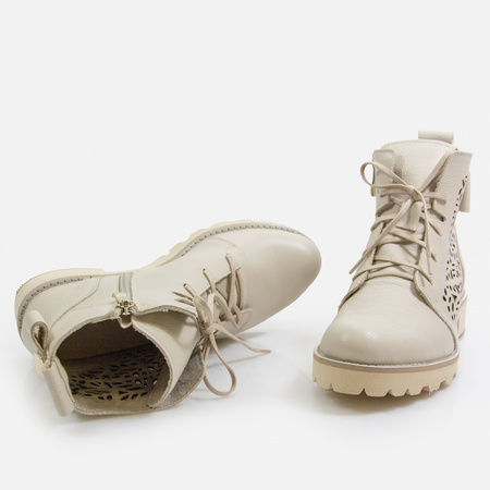 Botki damskie BIZZARRO Ażurowe Trapery Beżowe Skórzane Trzewiki 2011/L