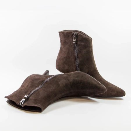 Cambell 98340 Brązowe zamszowe botki damskie na obcasie 7 cm