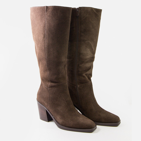 Kozaki damskie SOHO 2704 Skórzane brązowe na obcasie zamszowe ocieplane