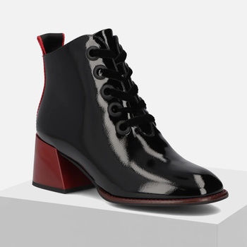 Botki damskie FILIPPO Czarne skórzane trzewiki na obcasie ocieplane 3110