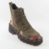 Artiker 59C0250 Botki damskie skórzane zamszowe khaki w kwiaty