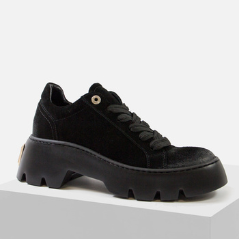 Półbuty damskie CHEBELLO Skórzane zamszowe Czarne sneakersy 4632