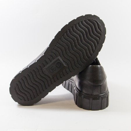 Sneakersy damskie T.SOKOLSKI Czarne półbuty skórzane na platformie J25-403
