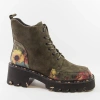 Artiker 59C0250 Botki damskie skórzane zamszowe khaki w kwiaty