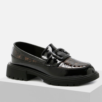 Mokasyny damskie ARTIKER Czarne skórzane półbuty lakierowane wsuwan 57c0184