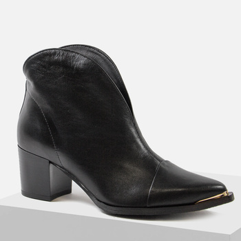 Botki damskie BOCCATO Czarne Kowbojki skórzane ocieplane eleganckie 8031