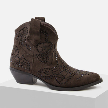 Botki damskie brązowe Kowbojki wsuwane zamszowe z cyrkoniami na obcasie