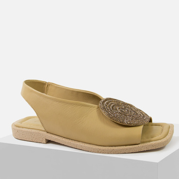 Sandały damskie ARTIKER 54C0865 Beżowe skórze na płaskim obcasie 