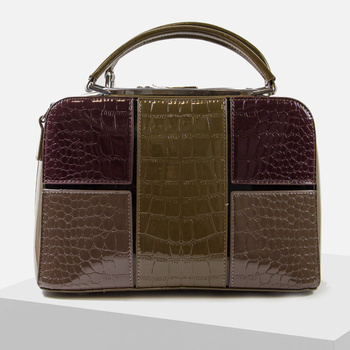 Torebka damska kuferek listonoszka lakierowana brązowa z paskiem