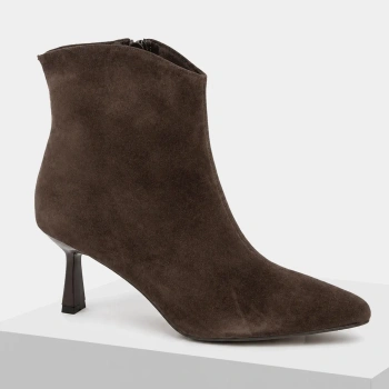 Cambell 98340 Brązowe zamszowe botki damskie na obcasie 7 cm 