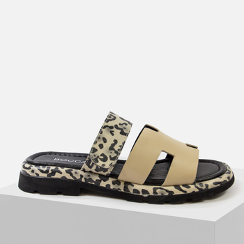 Klapki damskie BOCCATO Beżowe Panterka Skórzane Włoskie na rzep 0414