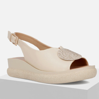 Sandały damskie FILIPPO DS6984 Skórzane Beżowe na koturnie i platformie 