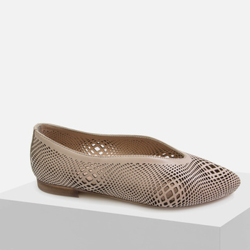 Baleriny damskie BOCCATO Skórzane Beżowe czółenka ażurowe 010.1268