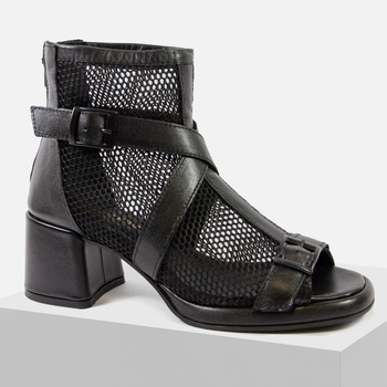 Sandały damskie VACARRO Czarne skórze eleganckie na obcasie ażurowe