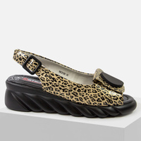 Sandały damskie ARTIKER Skórzane złote w panterkę na koturnie eleganckie